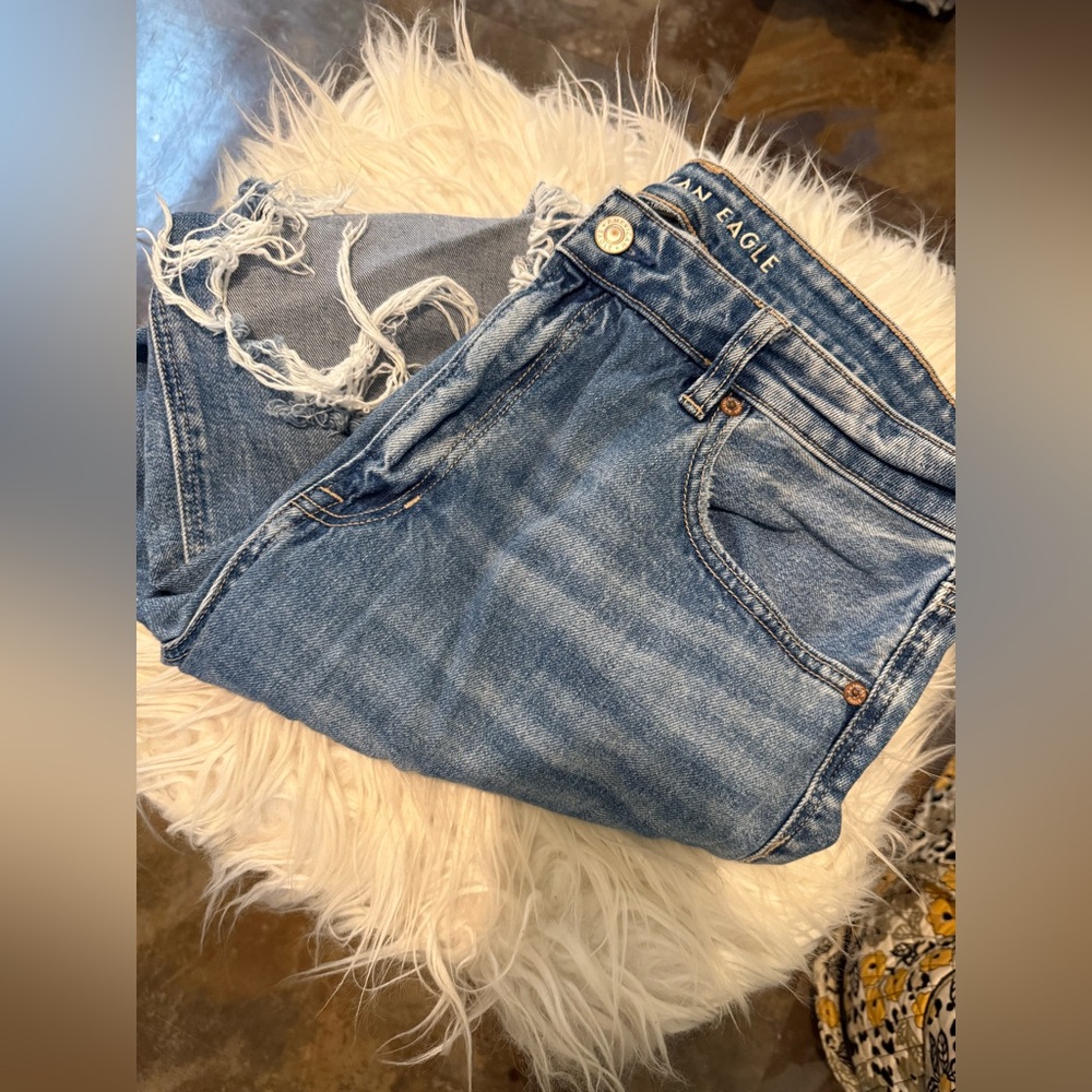 American Eagle Outfitters Distressed Light Blue Strigid Mom Straight Leg Jeans